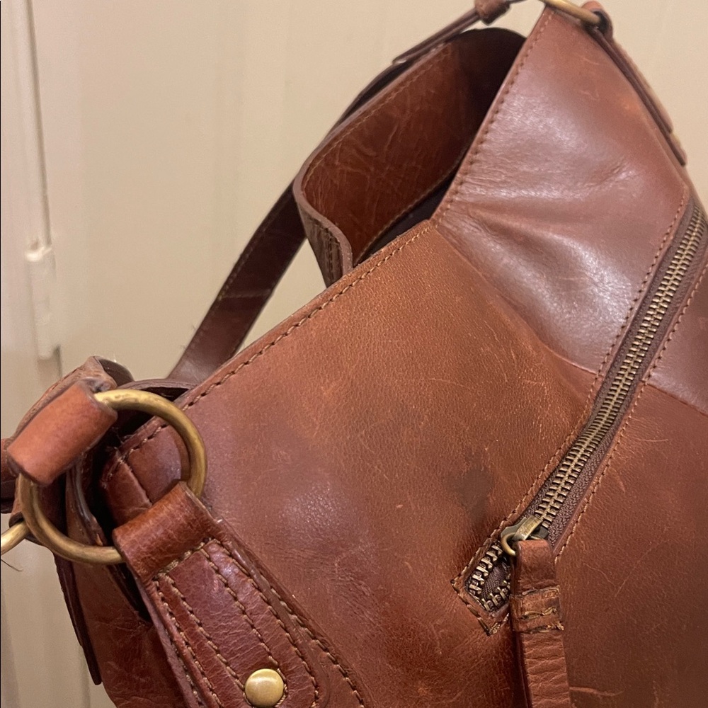 Born please check all picture of condition - Picture 16 of 17